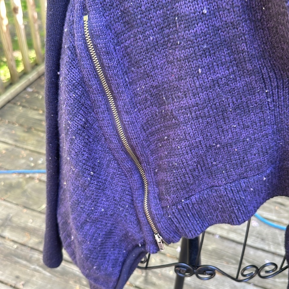 Lululemon Wrap It Up Sweater​ - Picture 2 of 9